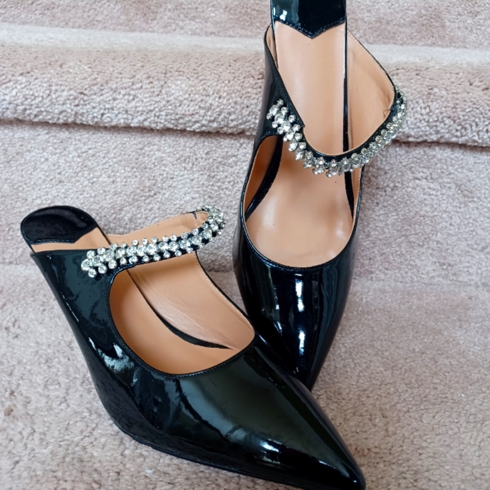 New Crystal Kitten Heels Pointed Toe Heeled Patent Leather Dress Pumps, Size 11